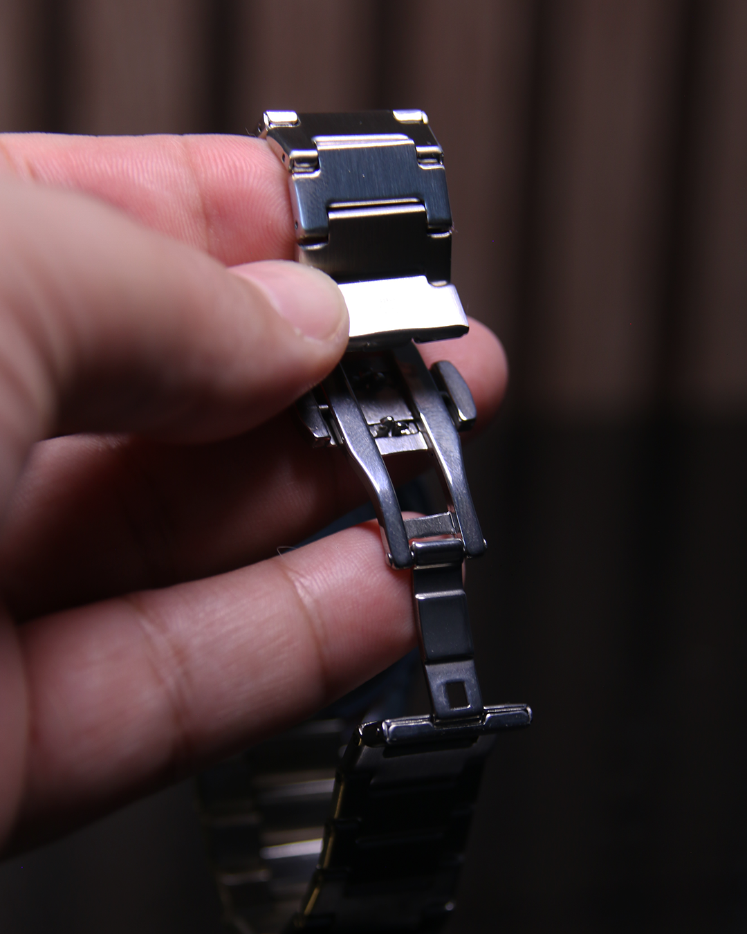 Signature Texture® Watch