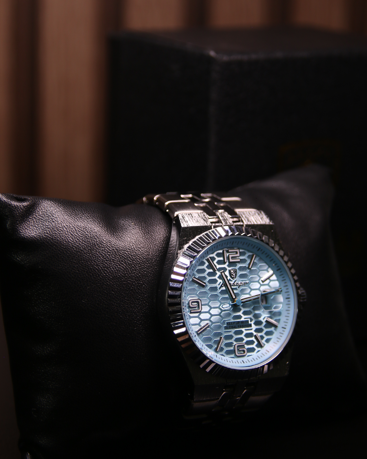 Diamond® Watch
