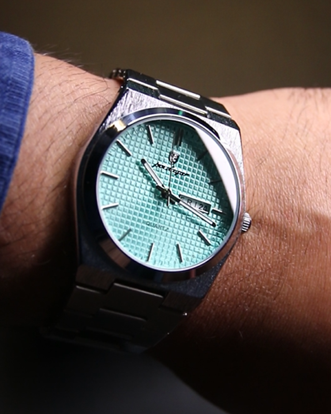 Signature Texture® Watch