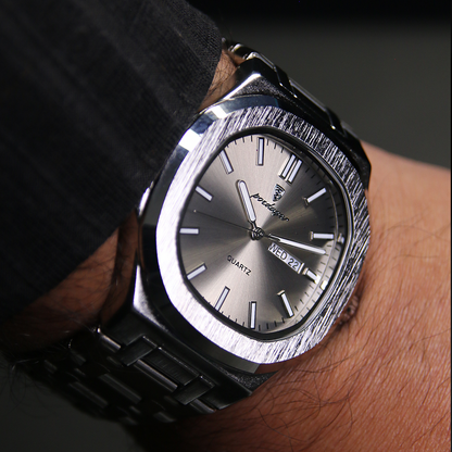 Deluxe King® Watch