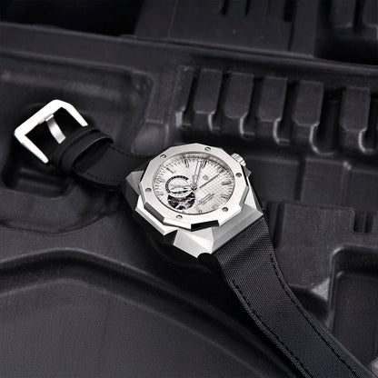 Design Armored White