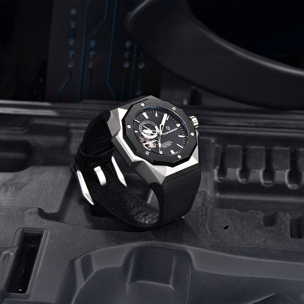 Design Armored Black