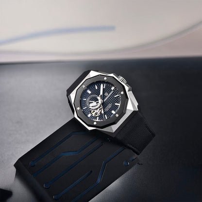 Design Armored Black