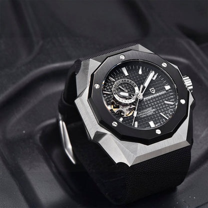 Design Armored Black