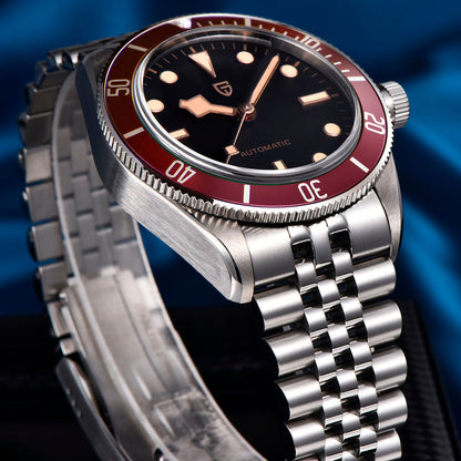Design Cruise Red