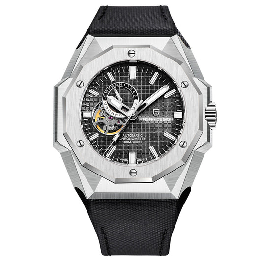 Design Armored Black and White