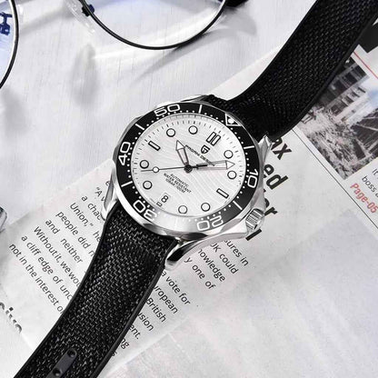 Design Veracius White