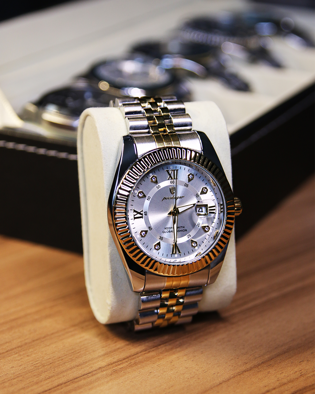 GoldenStar® Watch