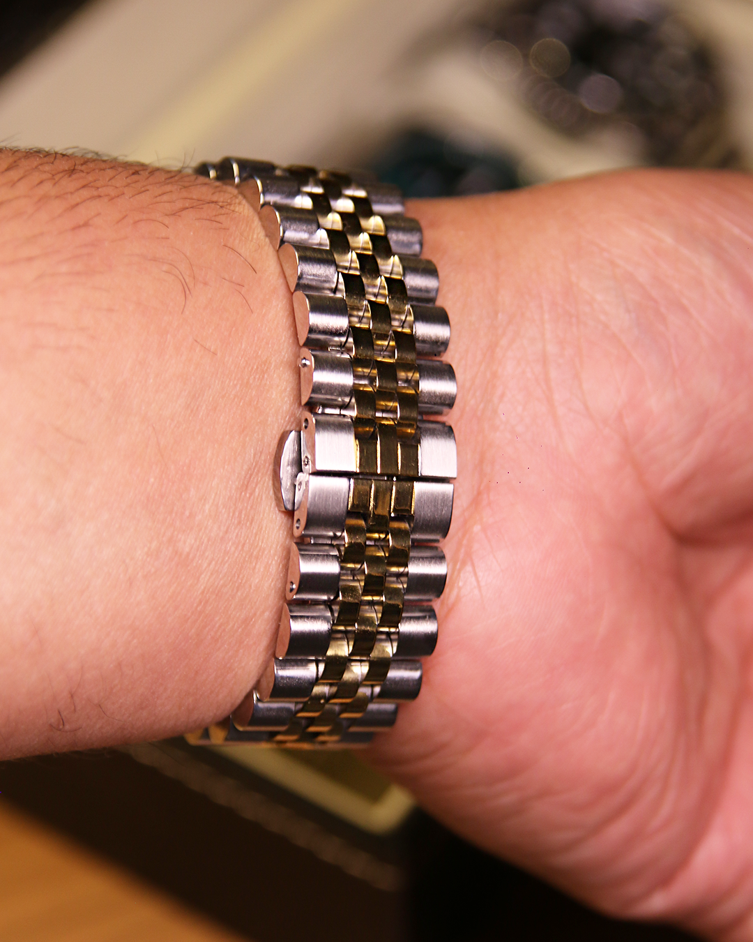 GoldenStar® Watch