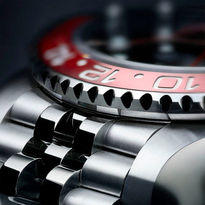 Design Pantheon Black and Red