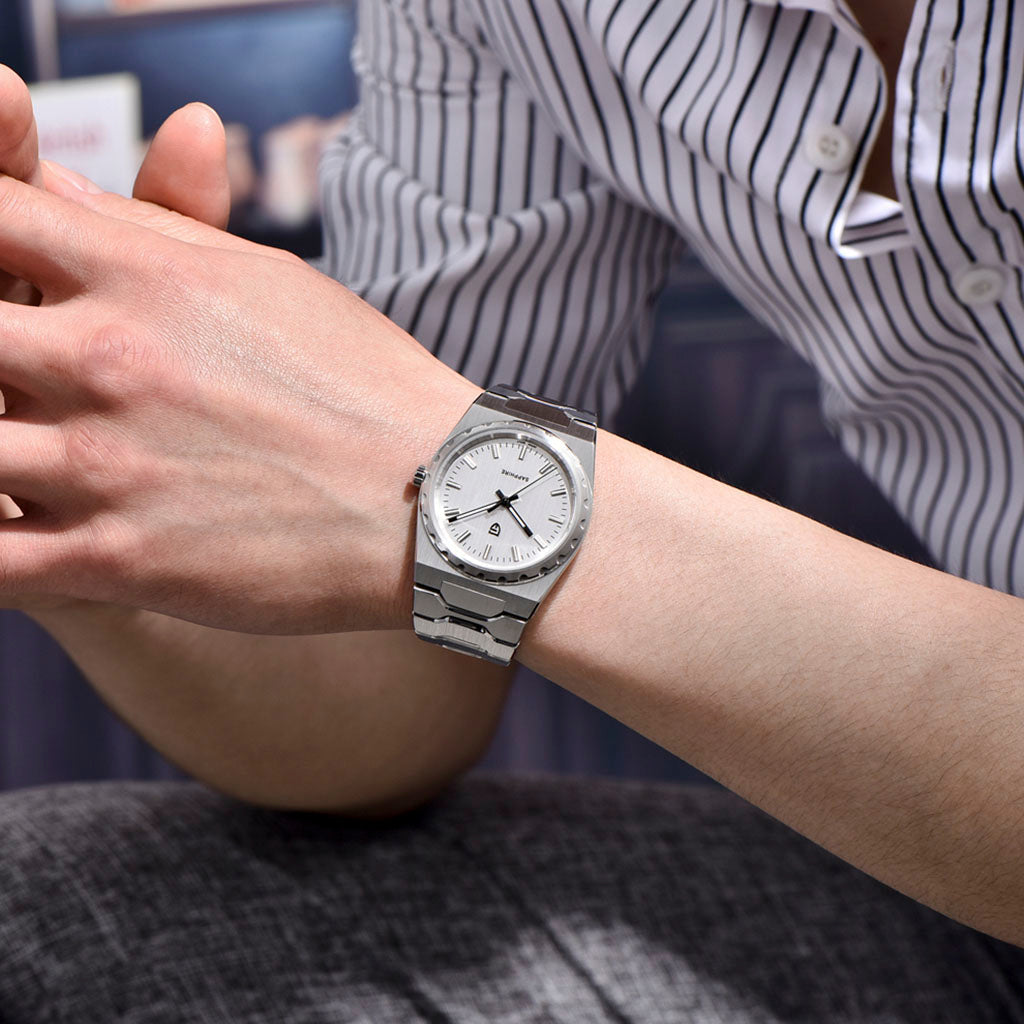 Design Drift Silver White