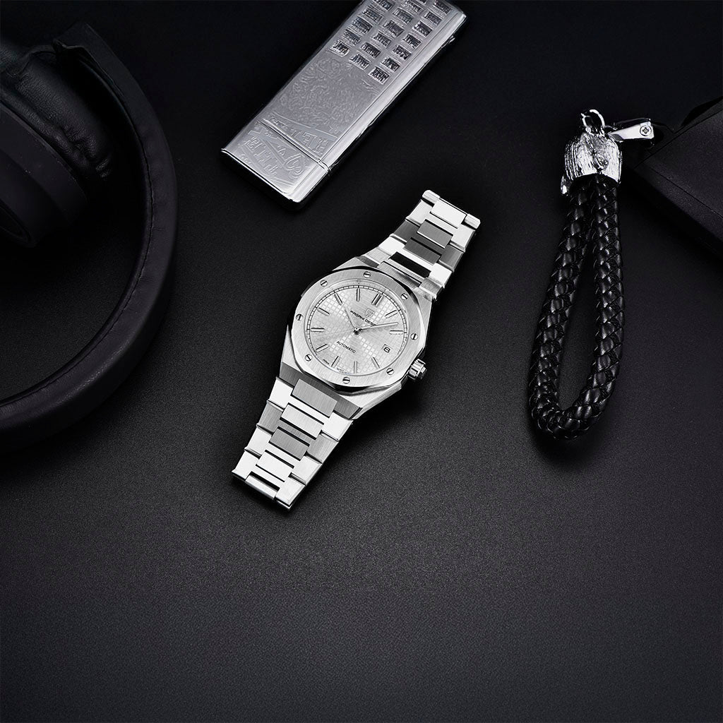 Design Vault Silver